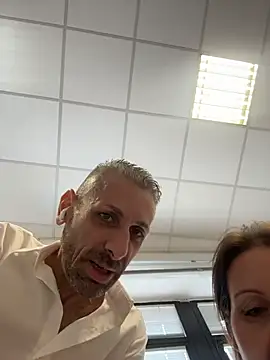 Ragahotitalia Live XXX-chat