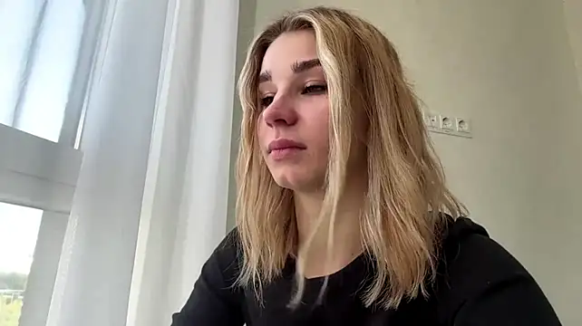 PickmeGirl - show my tongue