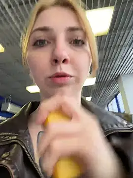 Sunny___Bunny - Rub clit FAST as I can