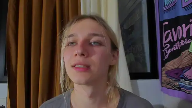 XXX chat uživo modela Icebenzz