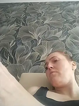 XXX chat uživo modela MilaMature