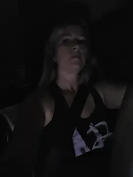 NikkiBlisss - Talk to stranger while you zap me