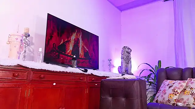 lara_giraldon Live XXX chat