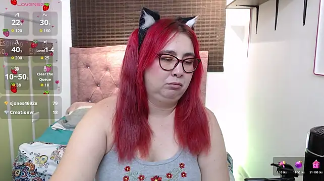 XXX chat uživo modela chloe_prg