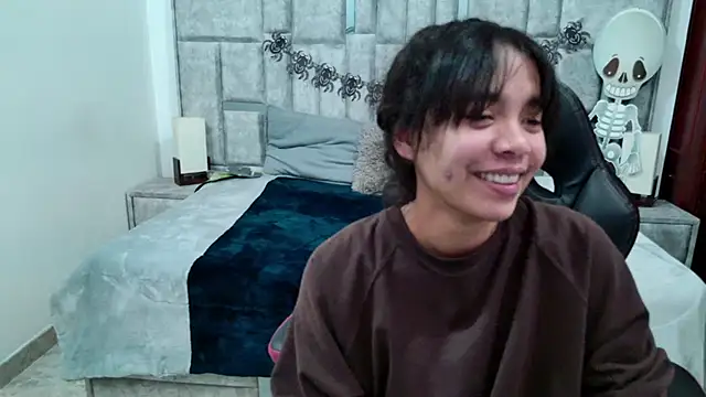 Chat XXX en directo de laureentt_