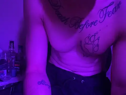 Begging4moreee XXX чат на живо