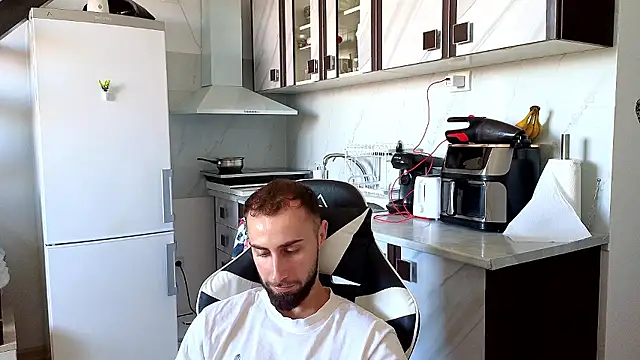 Онлайн чат XXX RyanStorm_