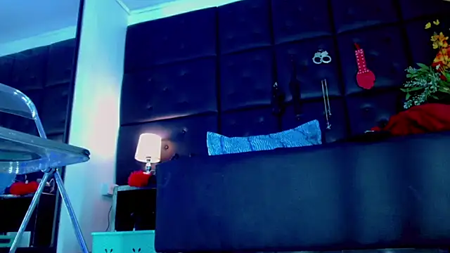 Cloelombard - multiple squirting