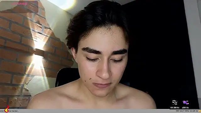 Connorr_01 লাইভ XXX চ্যাট