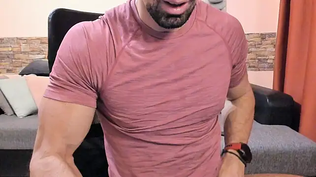 HotHunkTrainern Live XXX chat