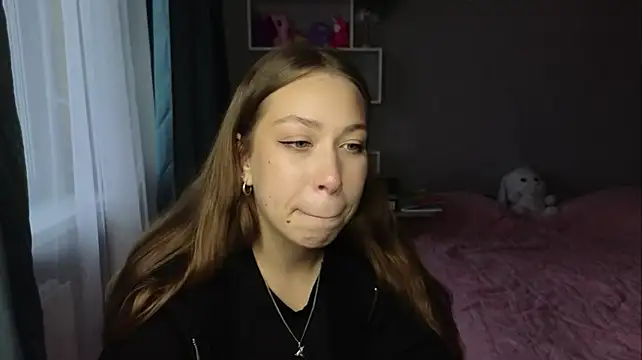 AmiriLain – Naživo XXX chat