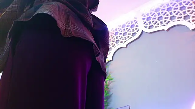 Mila_Kunnis Live XXX-chat