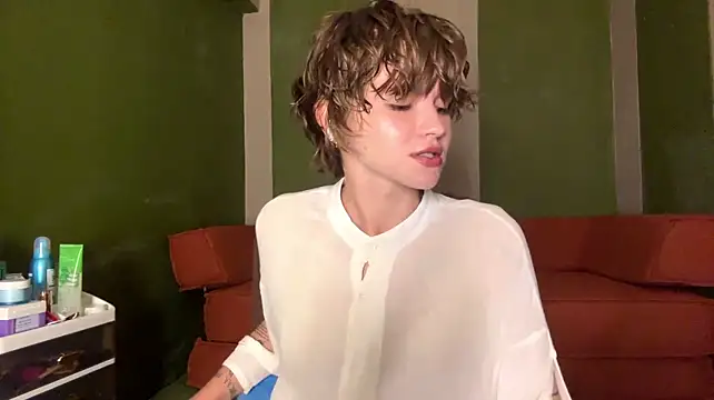 Онлайн чат XXX ShanDamone