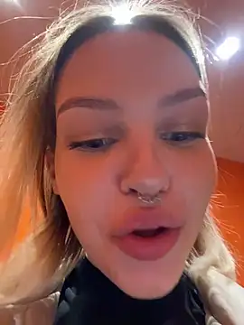 Chatroom XXX en direct de AshleyMur