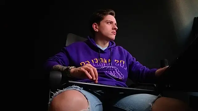 FelixStarkk Live XXX Chat