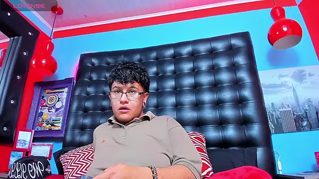 Bill33_n Live XXX chat