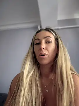 RaquelleDevon - hello R!