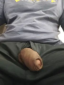 8inch_hunk19 XXX чат на живо