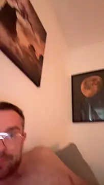 XXX chat uživo modela OracularPurr