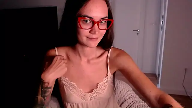 EvelynGG - naked doggy