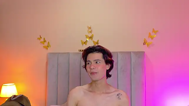 Chat XXX ao vivo de Derek_Sinn