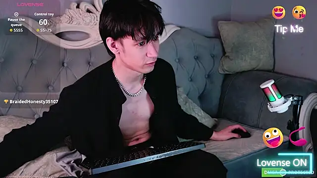 Chatroom XXX en direct de CalvinChapman