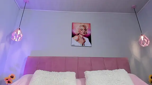 ScarletGV live XXX chat