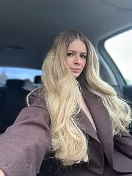 Czat XXX na żywo – Love_Bri
