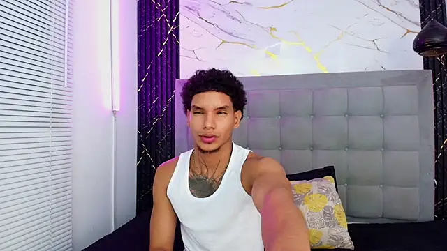 kai_storm77 live XXX chat