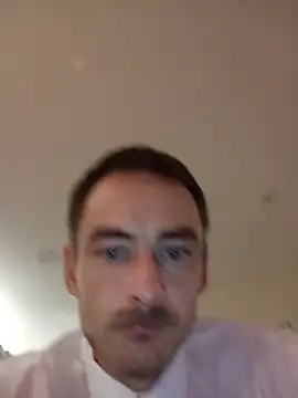 XXX chat uživo modela AsStraightAsARuler