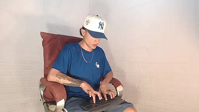Show Webcam de Edward_Milleer
