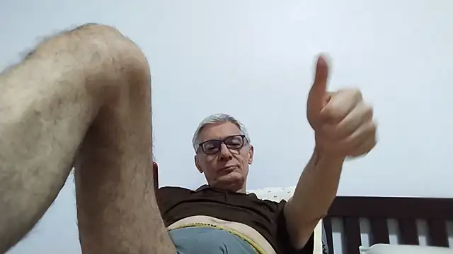 BIGUNCUTHARDCOCK Webcam show