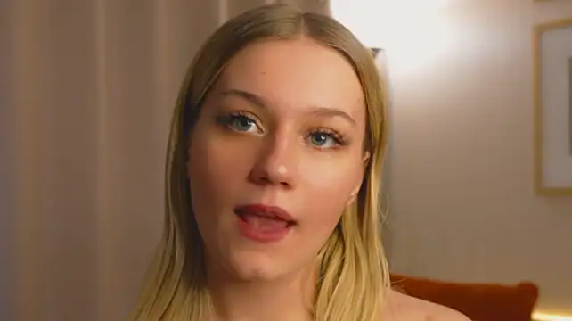 XXX chat uživo modela AliceSpice