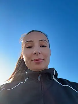Wonder_Kari - Hi guys 💋Make me hot 🥵