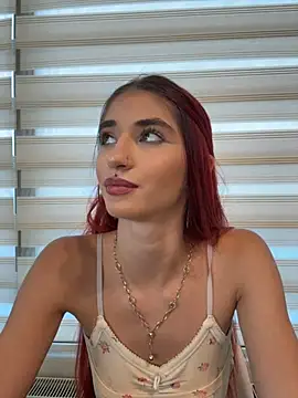 VixenRosse - 👅Pussy tease with fingers