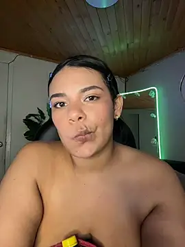 Онлайн чат XXX Isabella_boobd