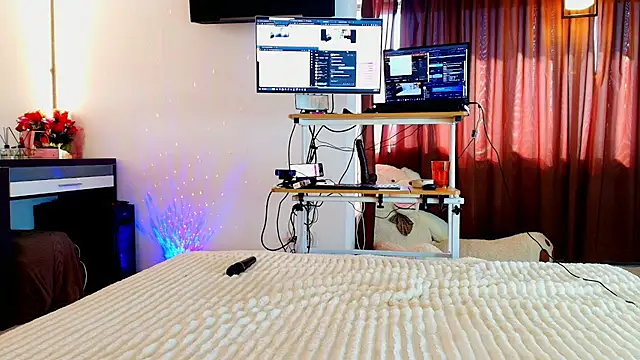 LadyAriaHunt Chat XXX live