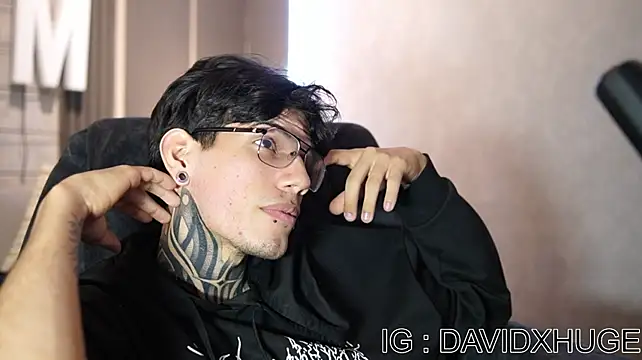 Chat XXX en directo de David__Huge