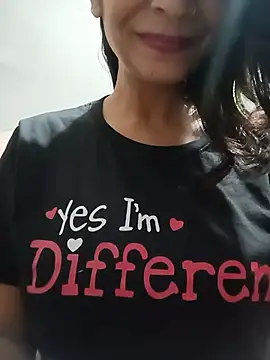 Chat XXX ao vivo de New_Disha