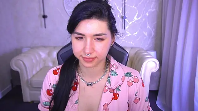 Czat XXX na żywo – EmilyCandyy