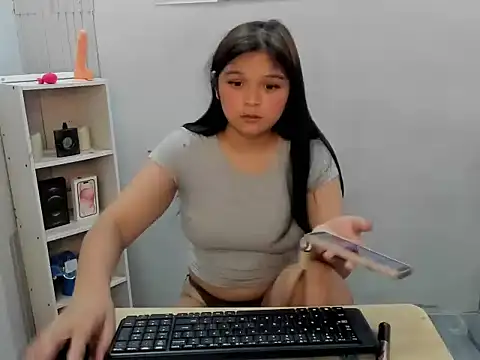 AsianPinayBigBusty Obrolan Langsung XXX