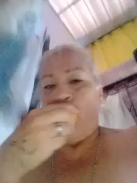 XXX chat uživo modela DirtyBIianca