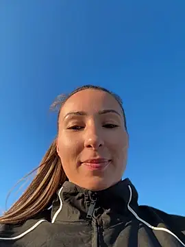 Wonder_Kari - Hi guys 💋Make me hot 🥵