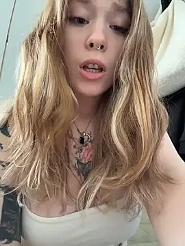 _NotYourSlut_ - Sit on your face in panty 🍑