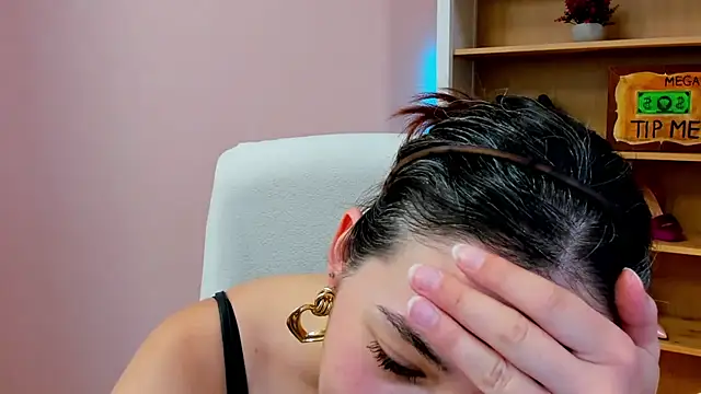 XXX chat uživo modela Meagn_Extasy