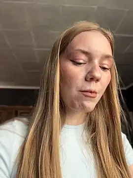 Chat XXX ao vivo de MilaMoone