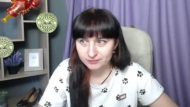 NinaFlawlees – Live XXX-chat