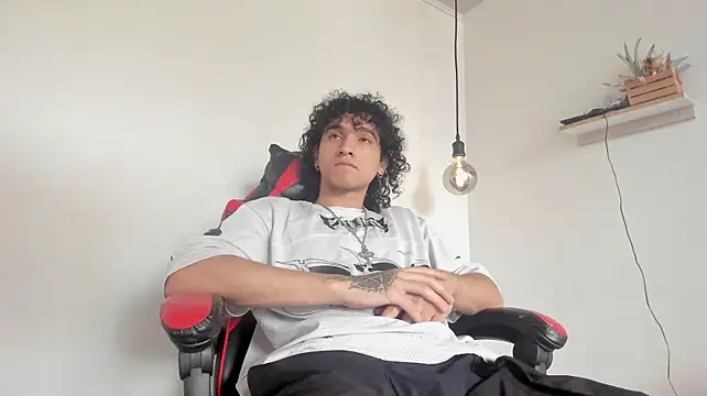 Chat +18 de JackSavage_ ao vivo
