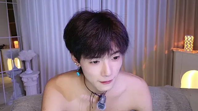 RenZeng's Live XXX Chat