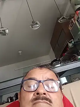 Živý XXX chat Misterymem63